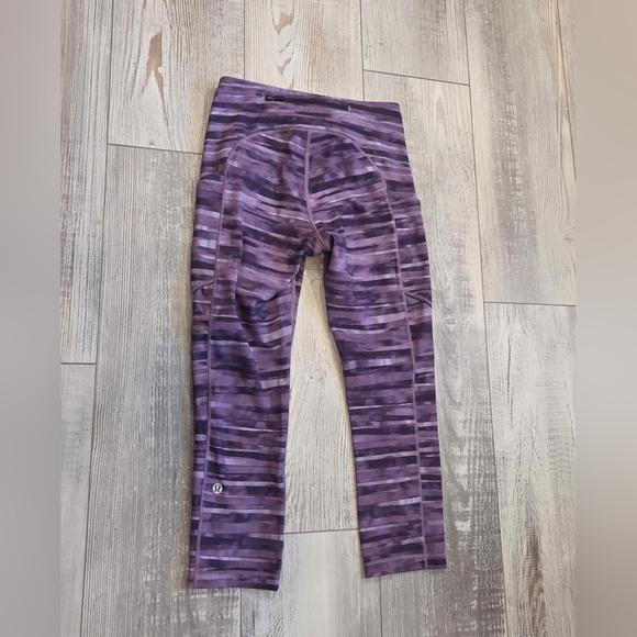 Lululemon Athletica Speed Up Crop 21" Shadowed Smoked Mullberry Leggings - Picture 15 of 15